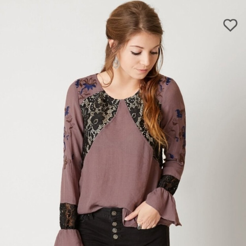 Gimmicks by BKE Mauve Lace Embroidered Top